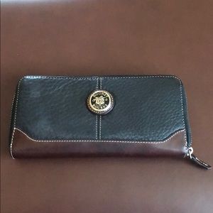 Dooney & Bourke leather wallet